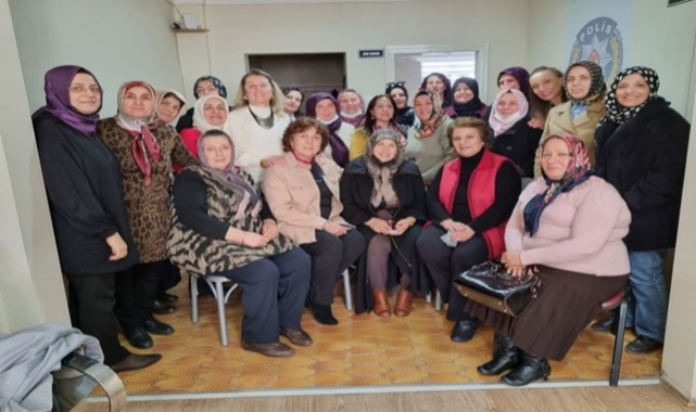 Polis Eşleri Dernekte Buluştu
