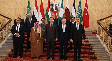 Bakan Fidan Londra'da Mevkidaşı İle Görüştü