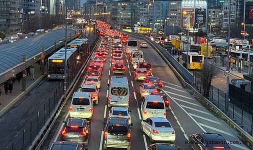 İstanbul’da Trafik Yoğunluğu Yüzde 85’e Ulaştı