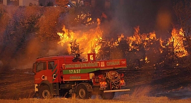 Çanakkale'deki orman yangını ile mücadele sürüyor