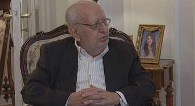 Eski TBMM Başkanı Hüsamettin Cindoruk Hayatını Kaybetti