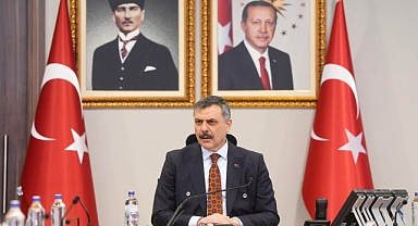 İçişleri Bakanı Mustafa Çiftçi, okullarda güvenlik önlemlerinin artırılmasına yönelik önemli açıklamalarda bulundu.