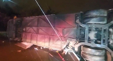 Balıkesir'de yolcu otobüsü kaza yaptı: 3 ölü, 31 yaralı var