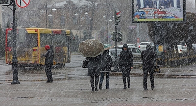 Meteoroloji tarih verdi! Kışlıkları kaldırmayın: Sıcaklıklar 10 derece birden düşecek!