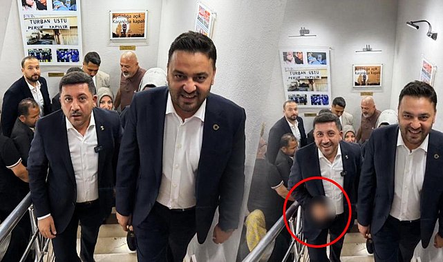 AK Parti'de fotoğraf krizi! İl başkanı paylaştı, Rasim Arı 'yapay zeka' dedi