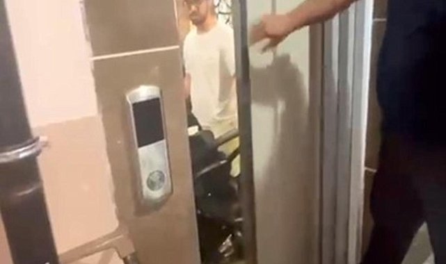 Asansörde mahsur kalan öğrenciyi itfaiye sınava yetiştirdi