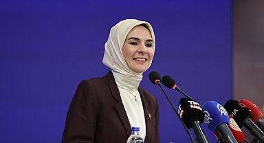 Bakan Göktaş, Küresel Kadın Zirvesi’nde kadın istihdamı hedefini açıkladı