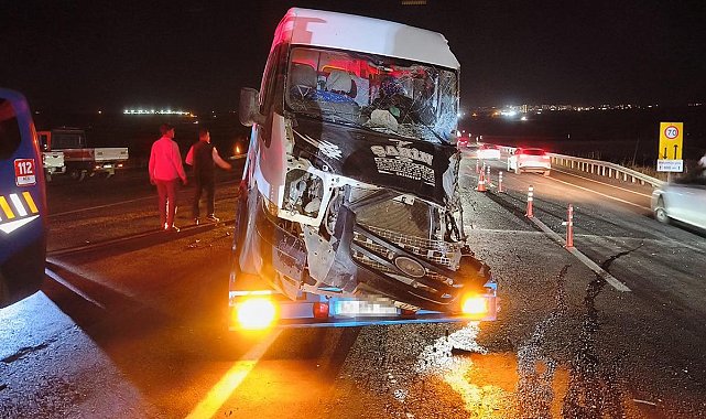 Siverek’te minibüs ile arazöz çarpıştı: 8 yaralı