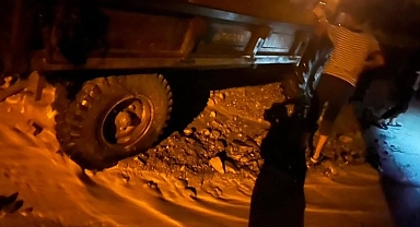 Artvin’de gece etkili olan sağanak taşkınlara neden oldu