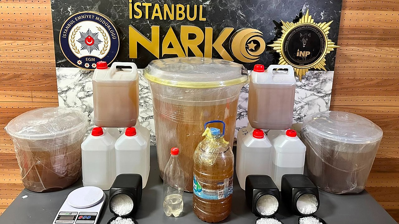 Büyükçekmece'de Uyuşturucu Operasyonu: 81 Kilo 750 Gram Metamfetamin Ele Geçirildi