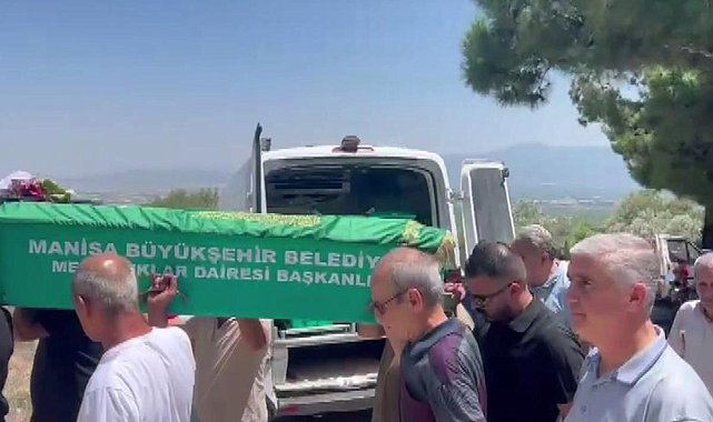 Cinayet kurbanı kız 17 yıl sonra toprağa verildi