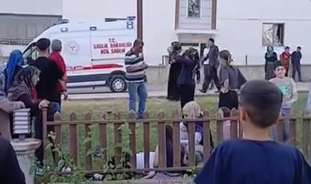 Elazığ’da motosiklet direğe çarptı: 1 yaralı