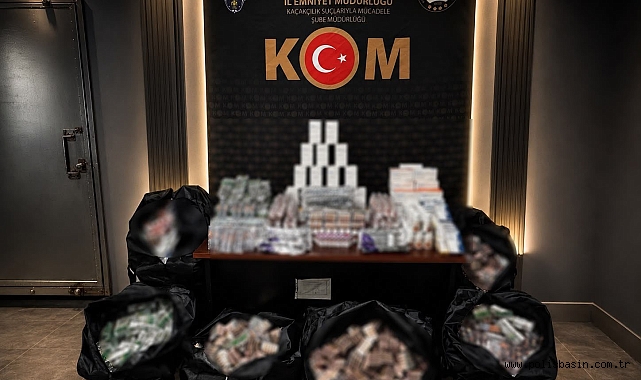 Fatih'te kaçak ilaç operasyonu: Kanser ve diyabet ilaçlarından 98 bin 632 adet ele geçirildi