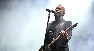 Haluk Levent'in asistanıyla mesajlaşmaları çıktı: 'Bana ağlayarak mesaj at'