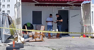 Minibüs durağına silahlı saldırı: 1 ölü, 1 yaralı