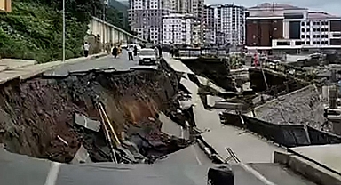 Rize’de yol çöktü, 2 bina tedbir amaçlı tahliye edildi